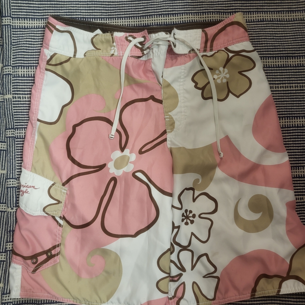 American Eagle Outfitters, Lined Floral Hawaiian Print Swim Trunks